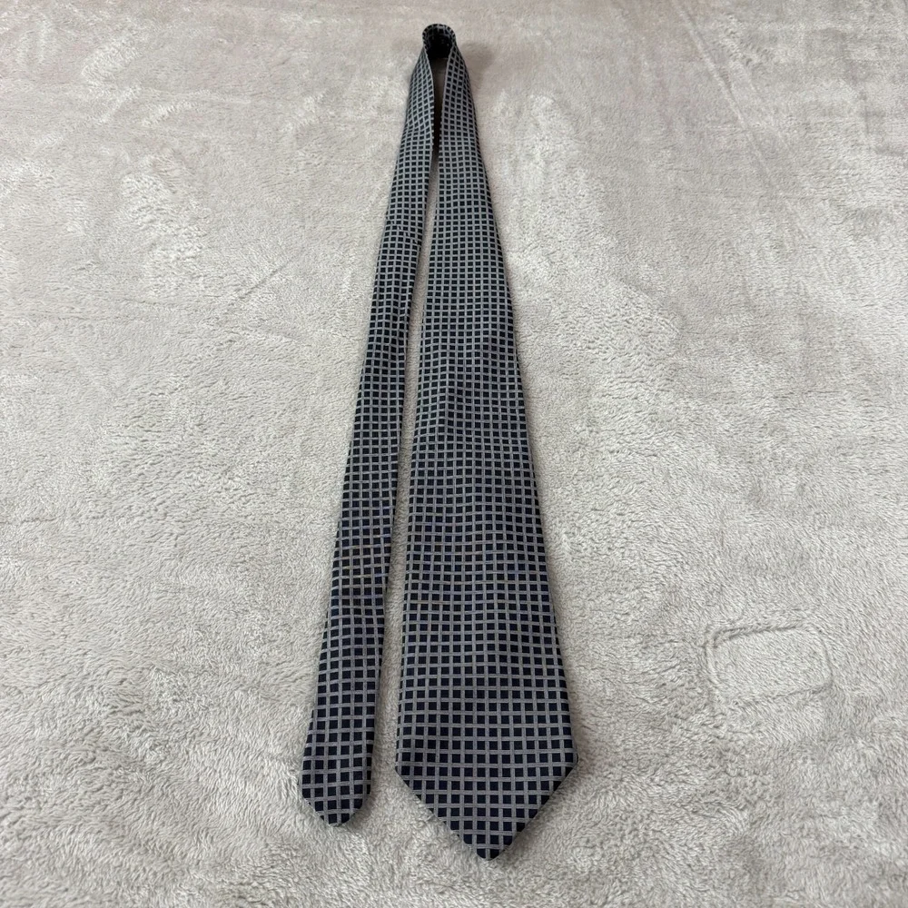 Brooks Brothers Mens Necktie Navy Blue Gray Geometric Squares Silk Tie 59x3.75